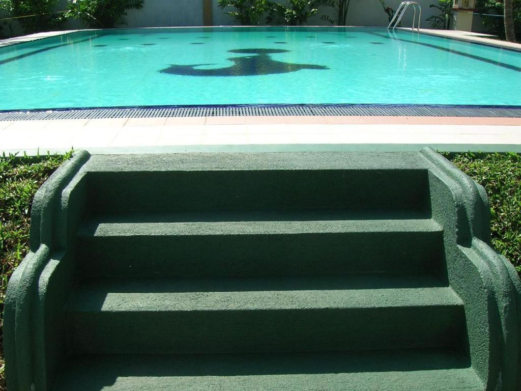 Sagarika Beach Hotel Moragalla Luaran gambar