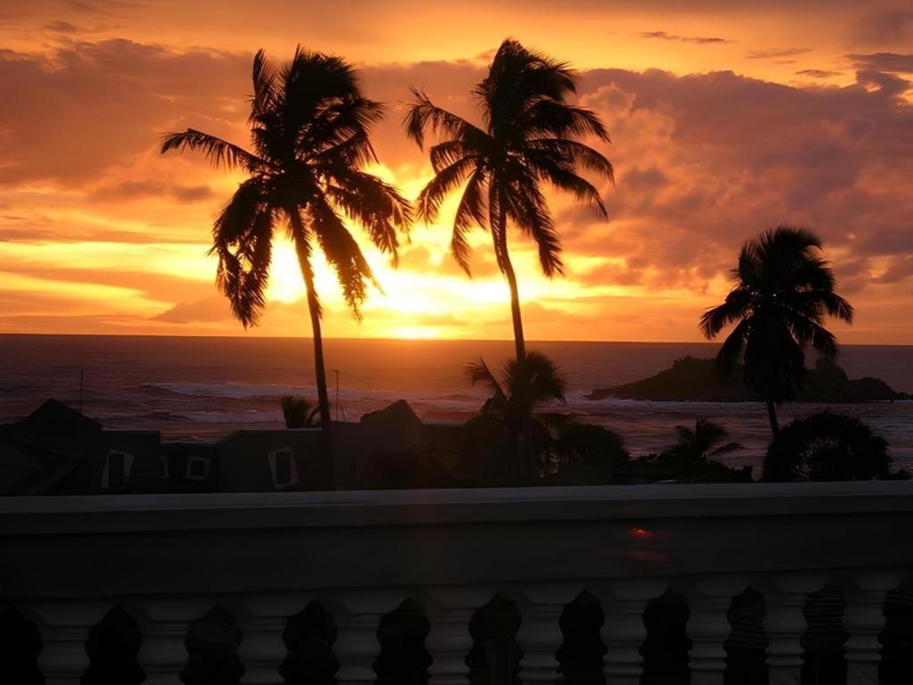 Sagarika Beach Hotel Moragalla Luaran gambar