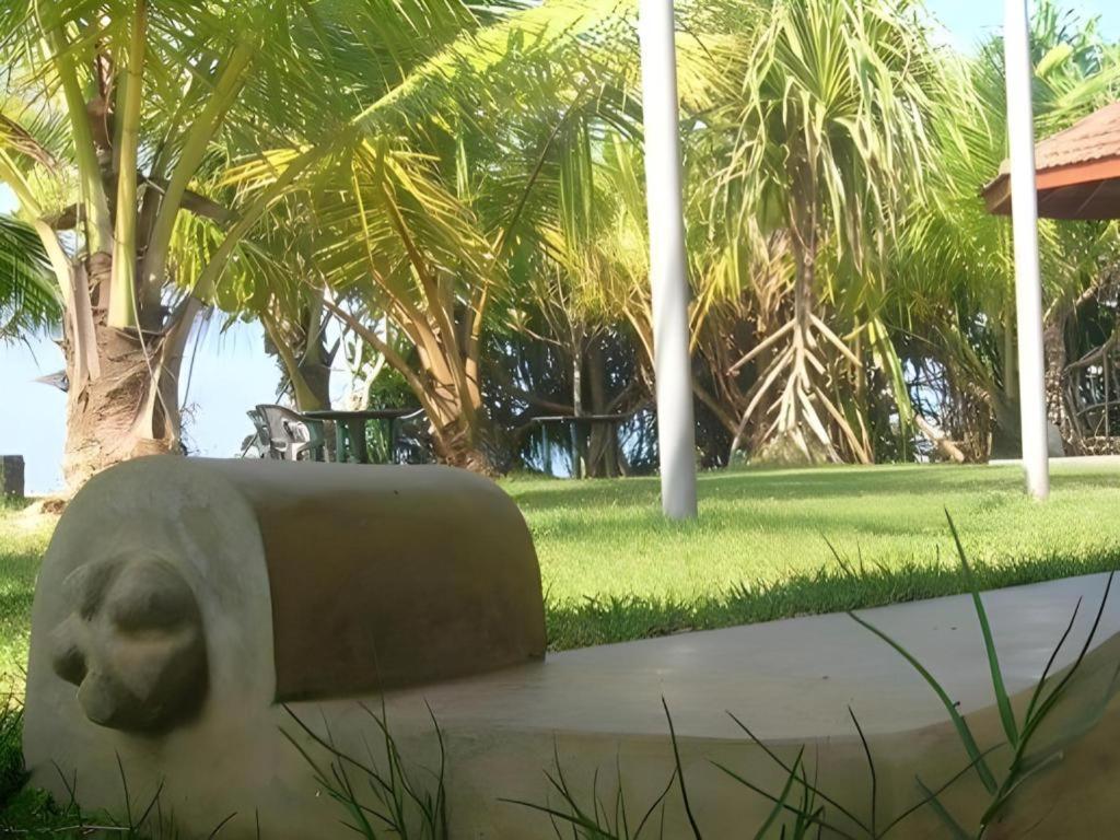 Sagarika Beach Hotel Moragalla Luaran gambar