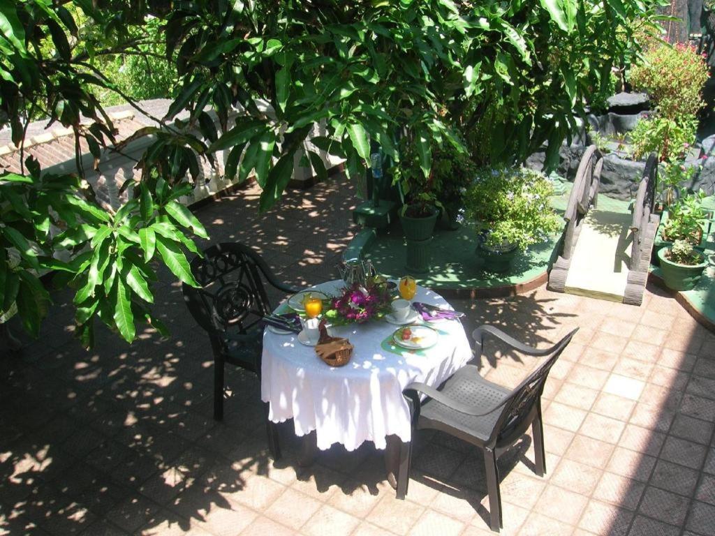 Sagarika Beach Hotel Moragalla Luaran gambar