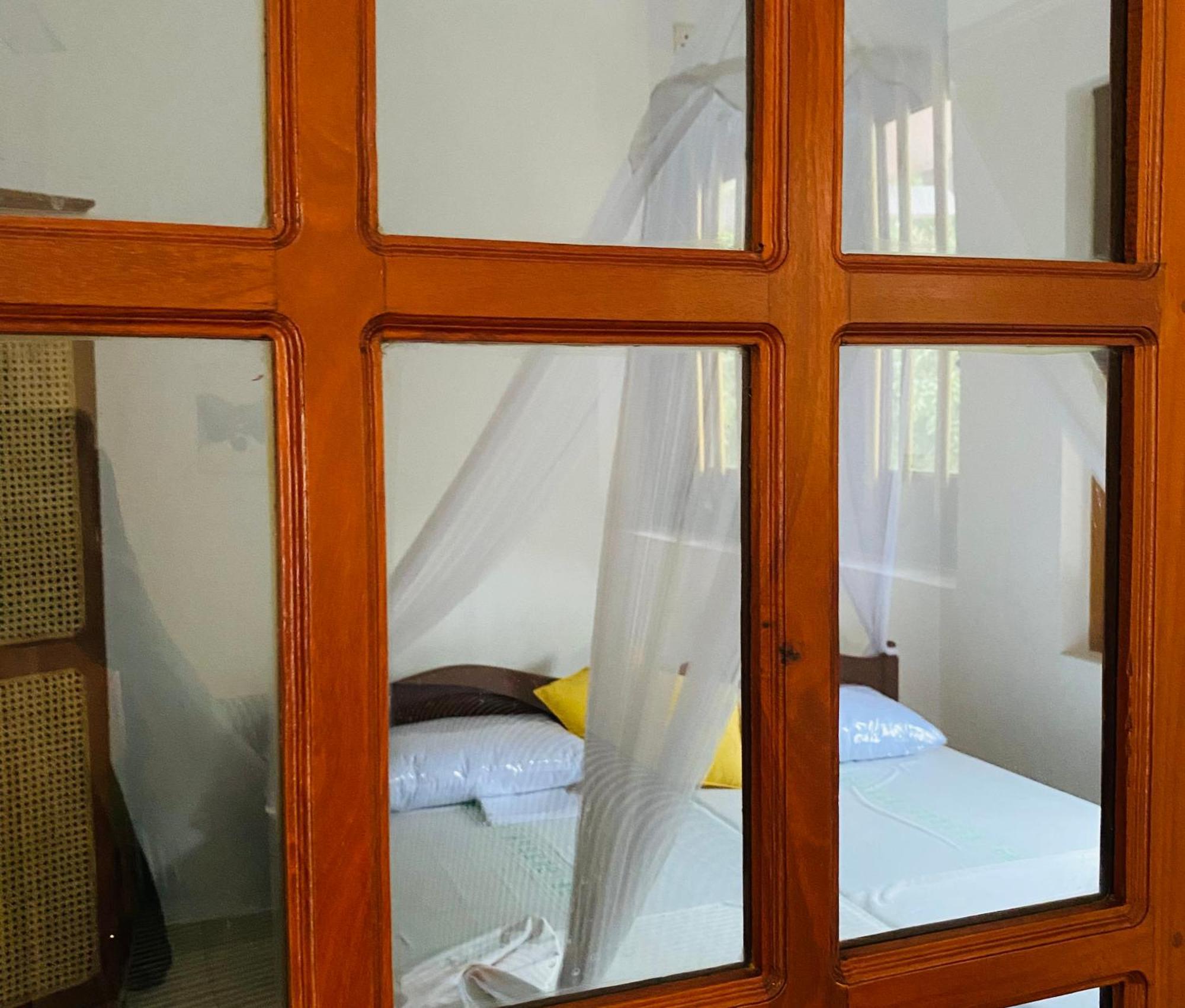 Sagarika Beach Hotel Moragalla Luaran gambar