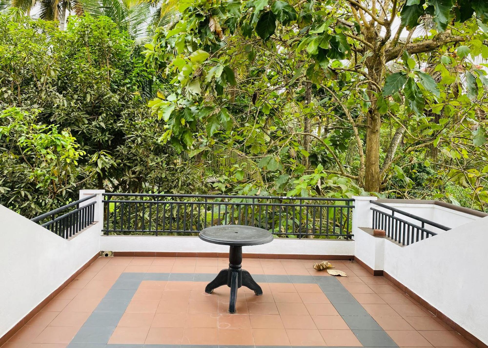 Sagarika Beach Hotel Moragalla Luaran gambar